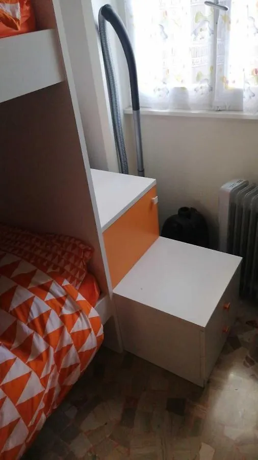 Bed & Breakfast Impeccable Bnb In Milan Next To M1 Metro 10 Mins Away From Duomo Wi-Fi Feel Like Home Italy